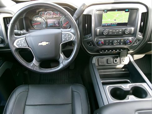 Used 2018 Chevrolet Silverado 1500 LTZ Z71 w/ LTZ Plus Package image 11