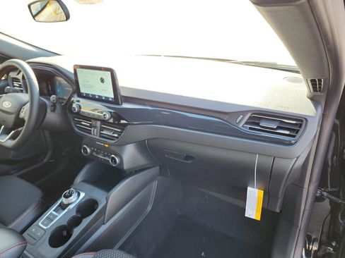 New 2026 Ford Escape ST-Line image 21