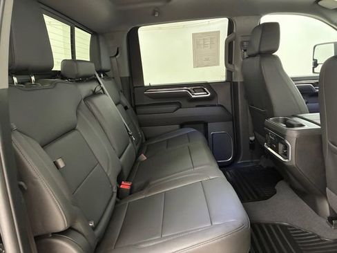 Used 2025 Chevrolet Silverado 2500 LTZ w/ Trail Boss Package image 16