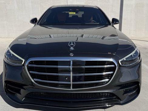 Used 2023 Mercedes-Benz S 580 S 580 image 2