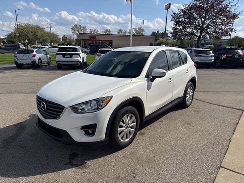 Used 2016 MAZDA CX-5 Touring AWD/4WD image 2