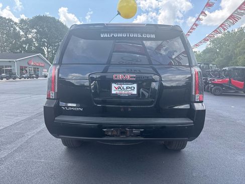 Used 2016 GMC Yukon SLT image 10
