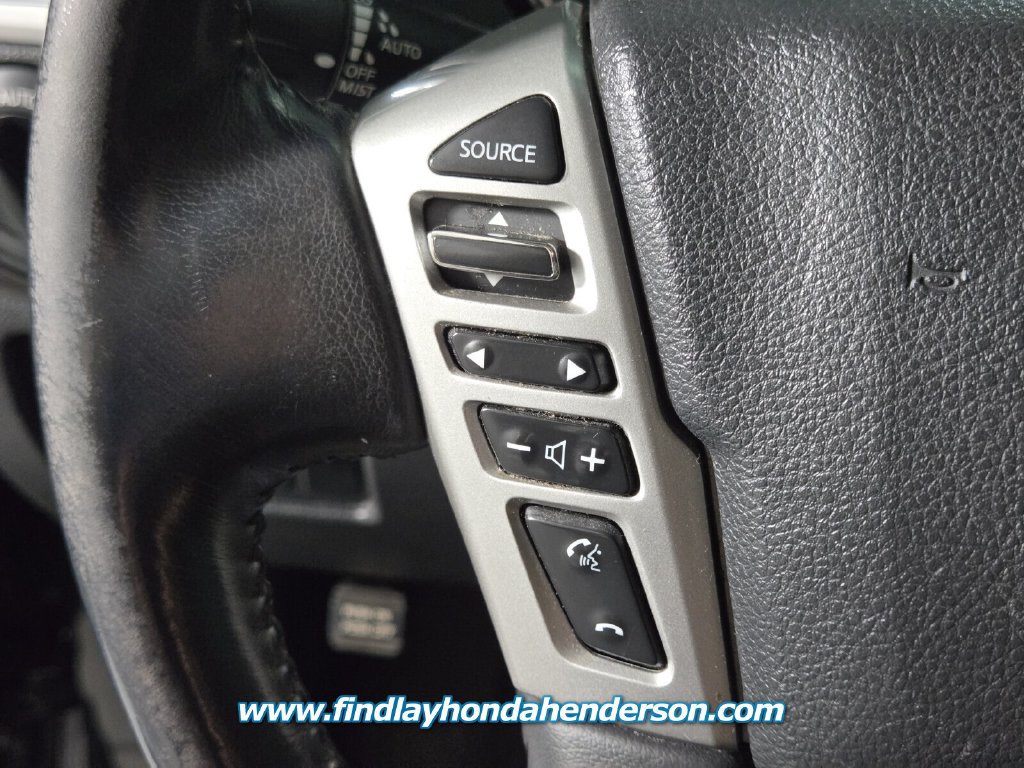 Used 2017 Nissan Titan SV RWD image 26