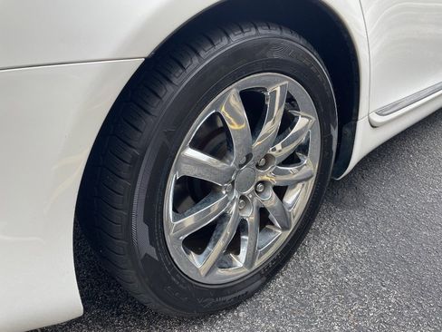 Used 2007 Lexus LS 460 image 12