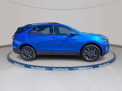 Used 2024 Chevrolet Equinox RS w/ LPO, Floor Liner Package AWD/4WD image 7