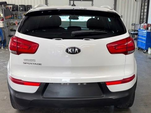 Used 2016 Kia Sportage LX w/ LX Popular Package FWD image 7