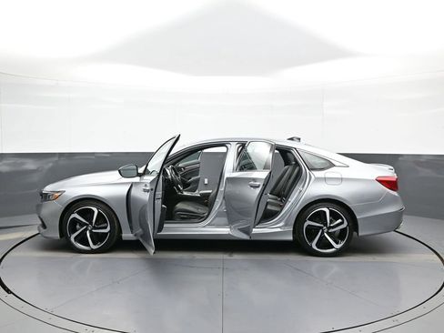 Certified 2022 Honda Accord Sport image 41