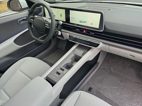 New 2025 Hyundai Ioniq 6 SEL image 11