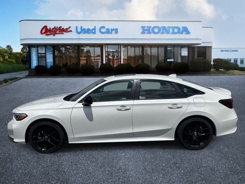 Used 2026 Honda Civic Sport image 2