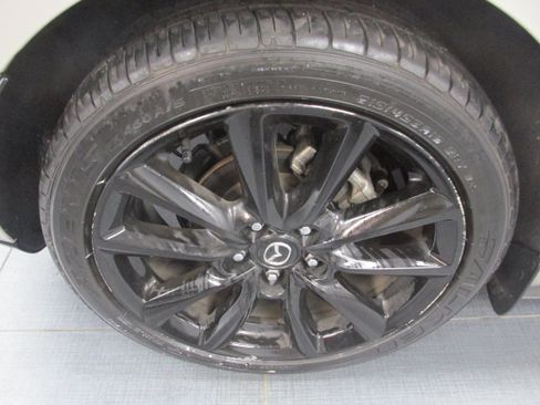 Used 2024 MAZDA MAZDA3 s FWD image 14