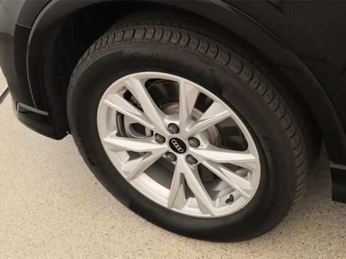 Certified 2021 Audi Q3 2.0T Premium w/ Convenience Package image 32