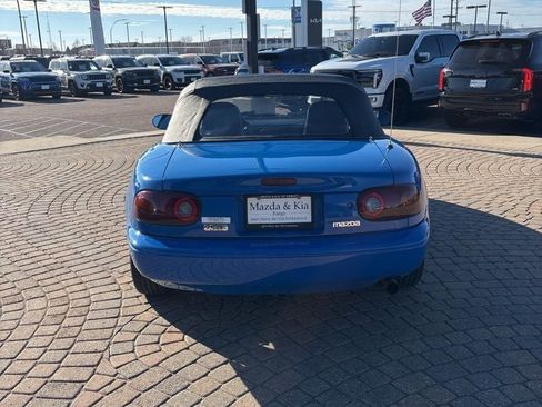 Used 1991 MAZDA MX-5 Miata image 6