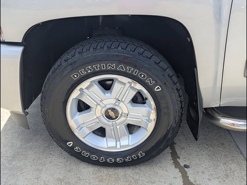 Used 2011 Chevrolet Silverado 1500 LTZ w/ LTZ Plus Package AWD/4WD image 16