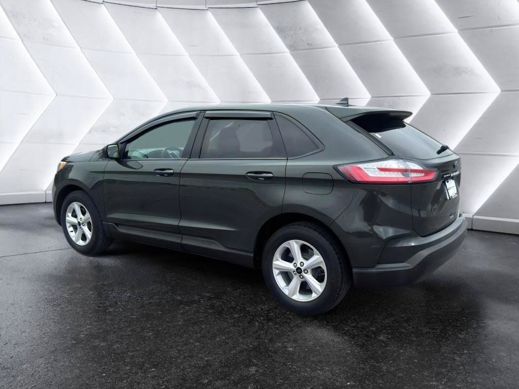 Used 2023 Ford Edge SE AWD/4WD image 5