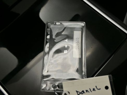 Used 2018 Tesla Model 3 Performance image 30