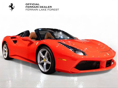 Certified 2019 Ferrari 488 Spider RWD image 3
