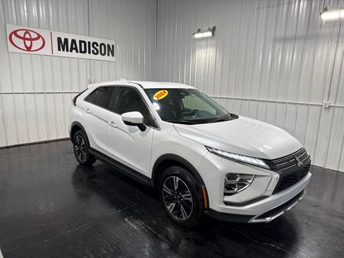 Used 2024 Mitsubishi Eclipse Cross SE AWD/4WD image 4