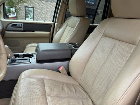 Used 2012 Ford Expedition EL XLT RWD image 13