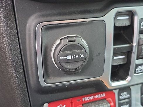 Certified 2025 Jeep Wrangler Unlimited Rubicon image 12