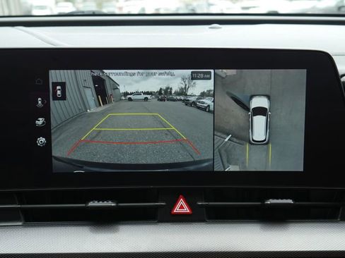 Used 2023 Kia Sportage SX FWD image 7