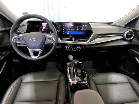Used 2024 Chevrolet Trax ACTIV w/ Driver Confidence Package FWD image 15