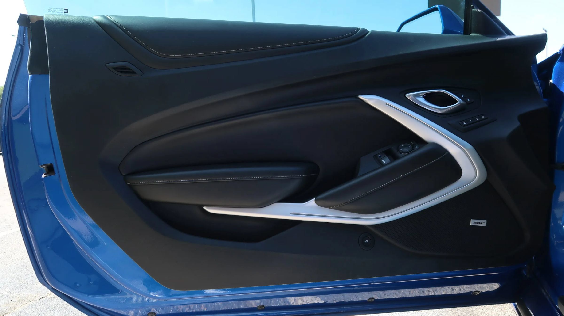 Used 2018 Chevrolet Camaro SS RWD image 42