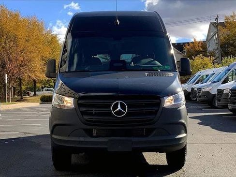 New 2025 Mercedes-Benz Sprinter 2500 image 3