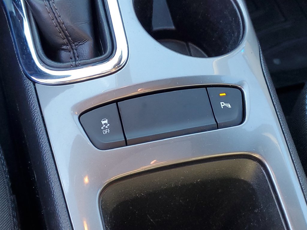Used 2017 Chevrolet Cruze LT w/ LT True North Edition FWD image 19