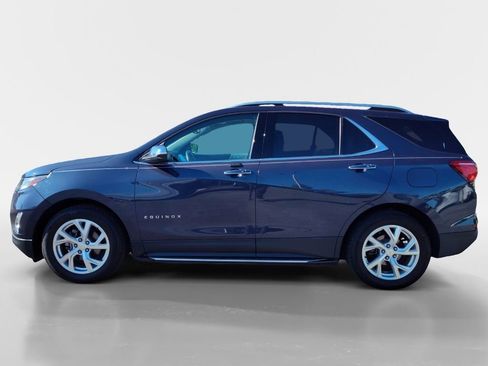 Used 2018 Chevrolet Equinox Premier image 2