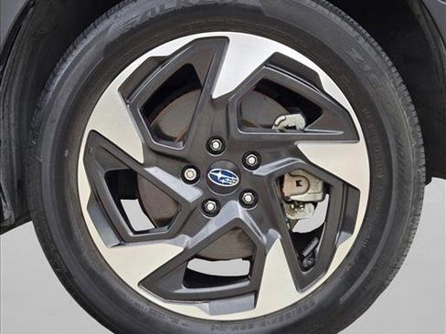 Used 2024 Subaru Crosstrek 2.5i Limited w/ Crosstrek Mirror Package AWD/4WD image 21