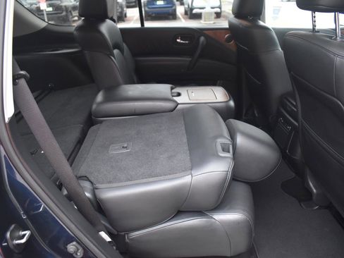 Used 2024 Nissan Armada SL w/ Captain's Chairs Package RWD image 71