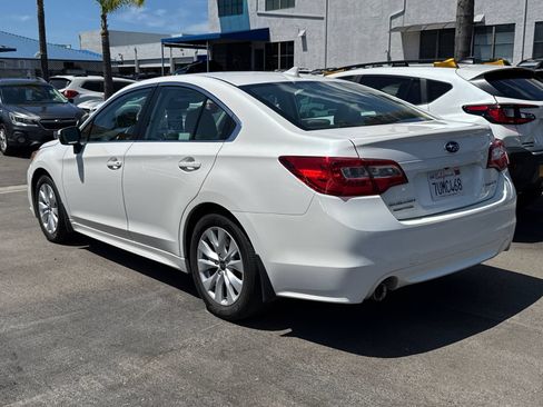 Used 2017 Subaru Legacy 2.5i Premium AWD/4WD image 3