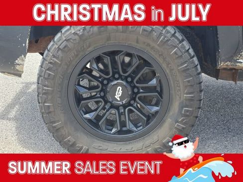 Used 2005 GMC Sierra 2500 SLE w/ Heavy-Duty Power Package AWD/4WD image 14