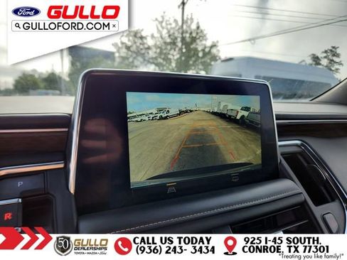 Used 2023 Chevrolet Suburban Premier image 26