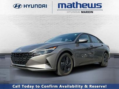 Certified 2023 Hyundai Elantra SEL w/ Cargo Package