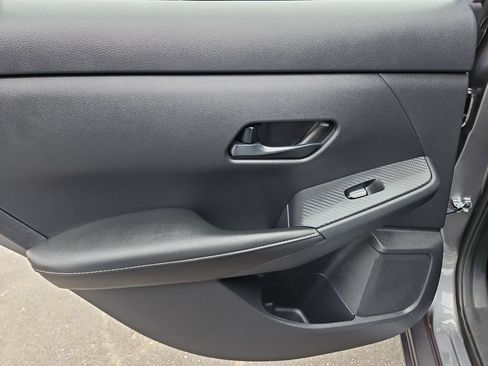 Used 2025 Nissan Sentra SV FWD image 26