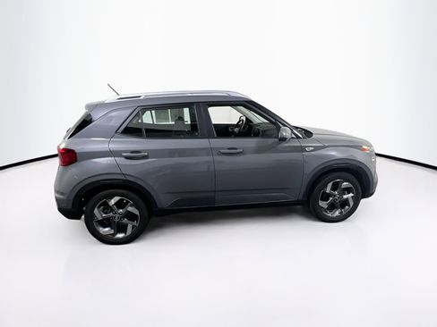 Used 2023 Hyundai Venue SEL w/ Cargo Package image 4