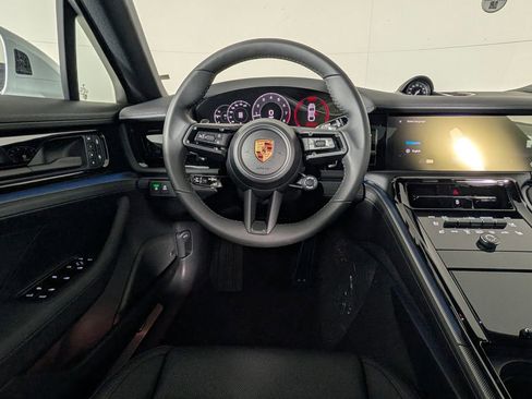 New 2026 Porsche Panamera RWD image 21