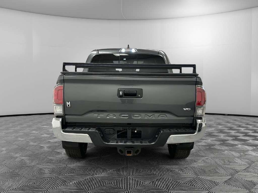 Used 2021 Toyota Tacoma TRD Off-Road AWD/4WD image 6