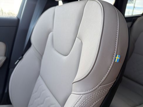 New 2026 Volvo XC60 B5 Plus w/ Protection Package Premier image 39