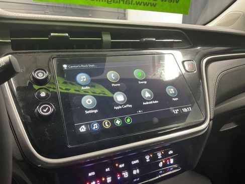 Used 2023 Chevrolet Bolt EUV LT w/ Convenience Package image 16