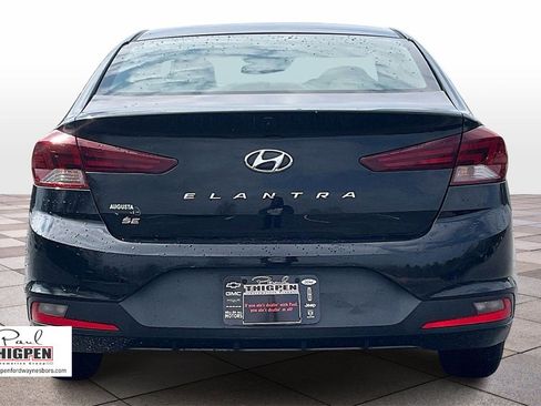Used 2020 Hyundai Elantra SE w/ Cargo Package (C1) image 4