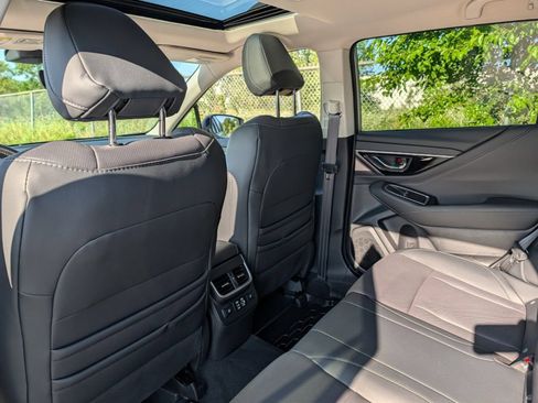 Certified 2025 Subaru Outback Limited AWD/4WD image 22