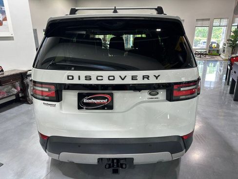 Used 2018 Land Rover Discovery HSE AWD/4WD image 30