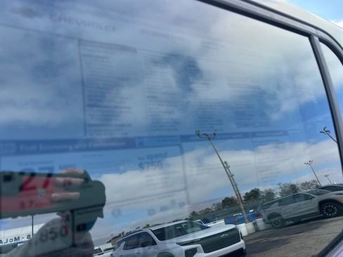 New 2026 Chevrolet Equinox LT w/ LPO, Floor Liner Package image 34