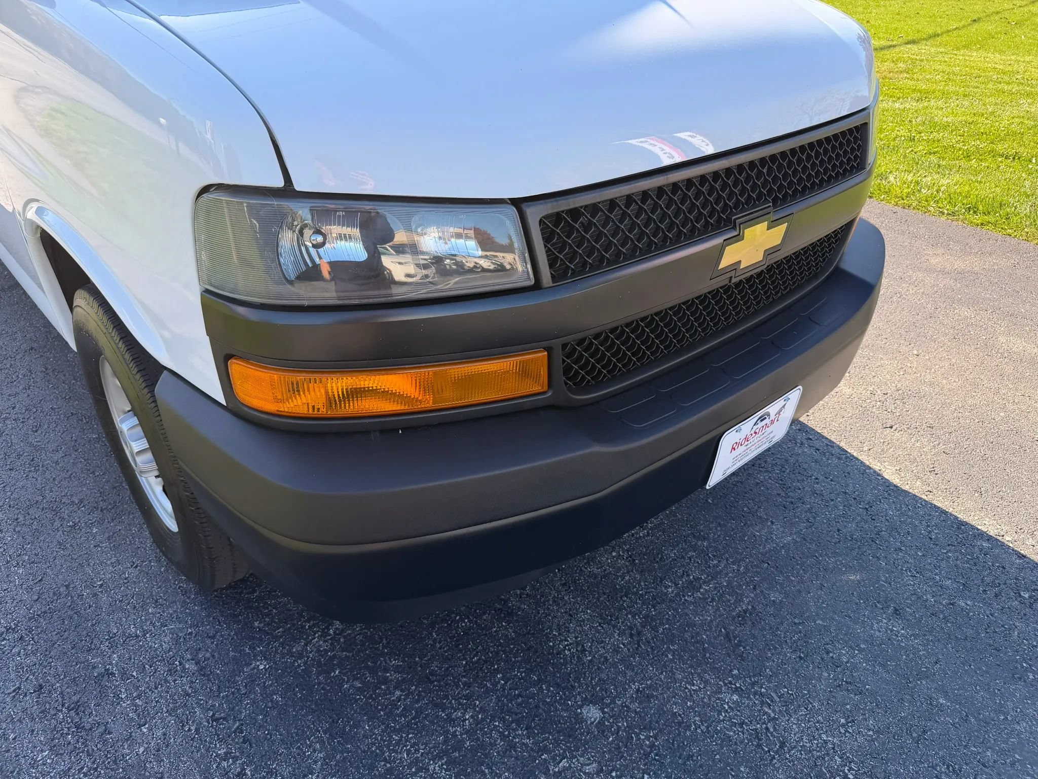 Used 2023 Chevrolet Express 2500 Extended w/ Driver Convenience Package RWD image 42