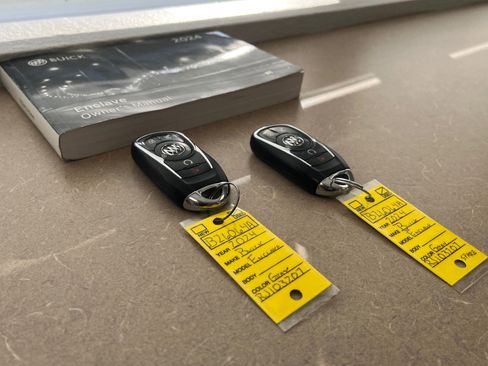 Certified 2024 Buick Enclave Avenir w/ Avenir Technology Package image 16