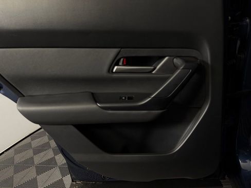 Used 2025 MAZDA CX-50 AWD 2.5 Hybrid w/ Premium Pkg image 27