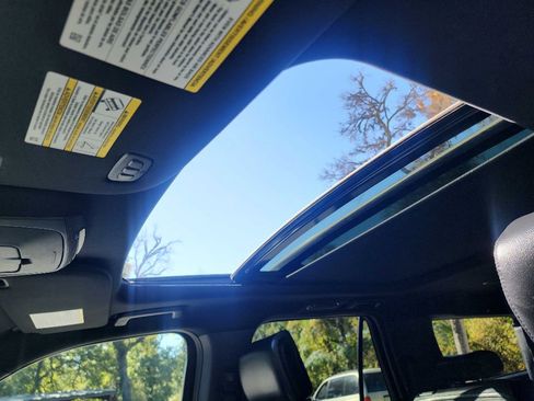 Used 2020 Ford Expedition Max Limited image 27