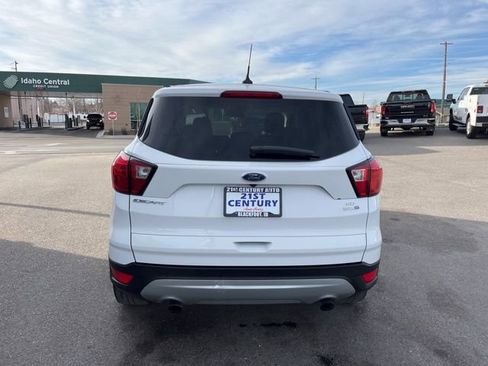 Used 2019 Ford Escape SE AWD/4WD image 12